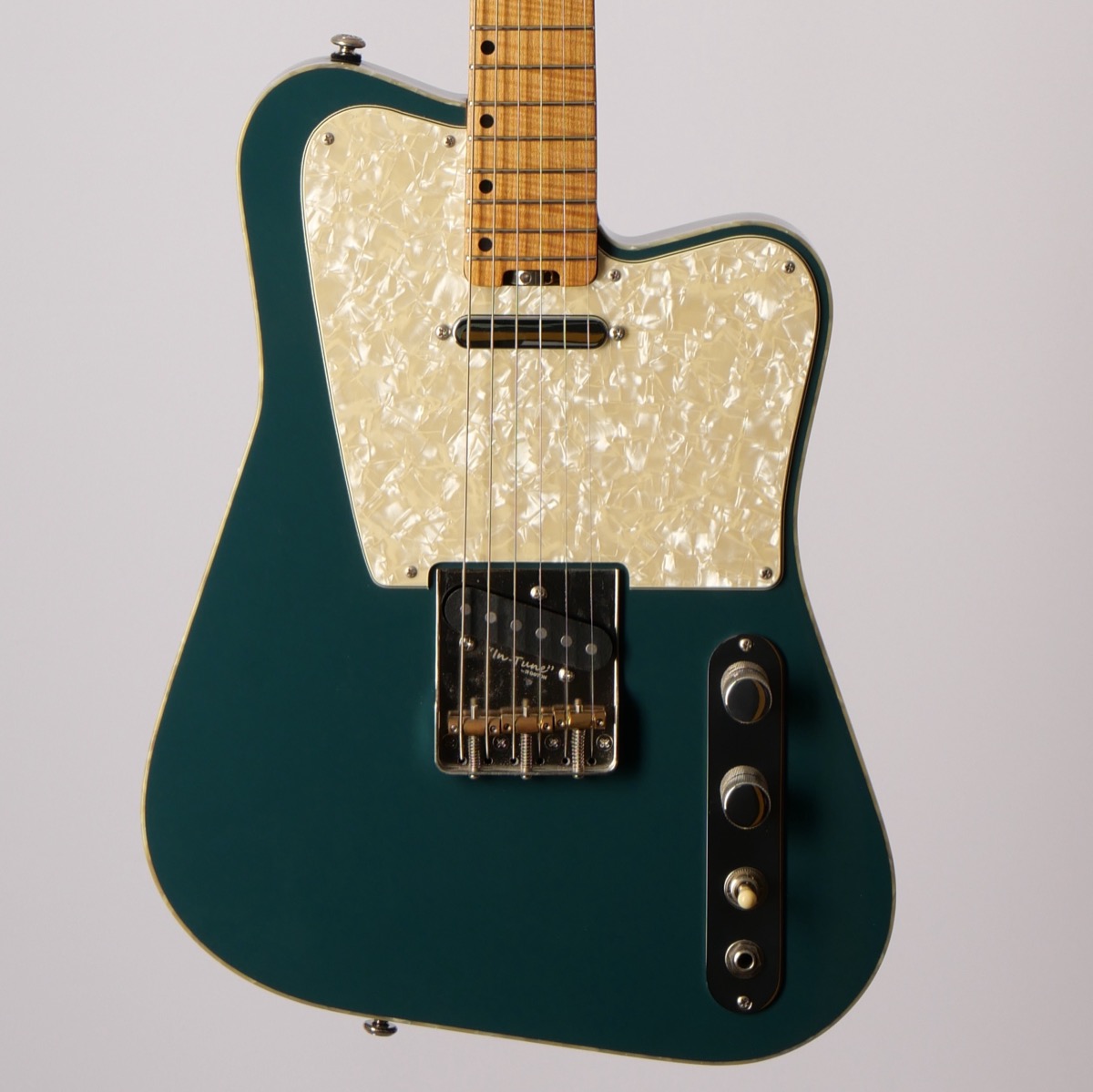 Nova Custom Green
